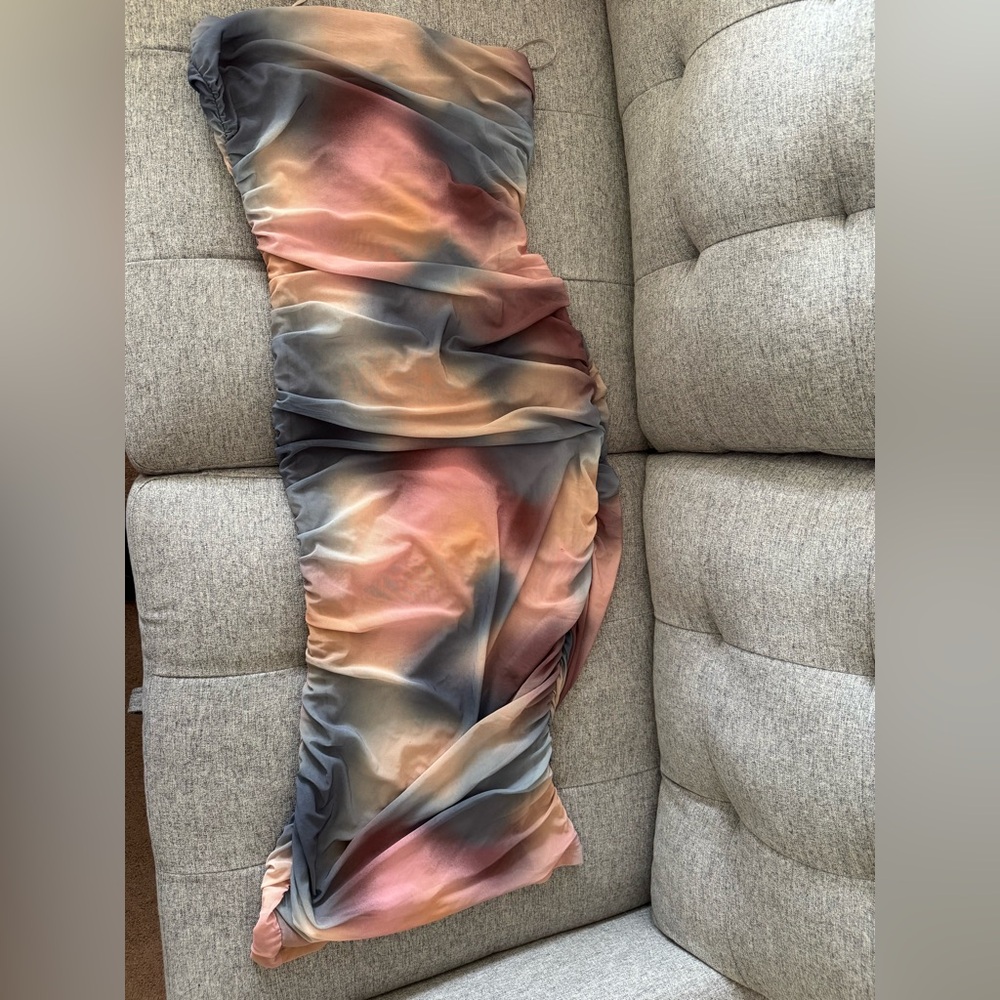 Dynamite Strapless Multicolor Dress